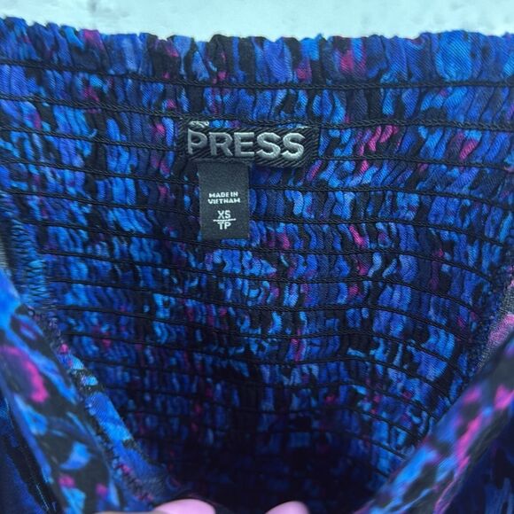 Express Blue and Black Strappy Mini Dress Floral Pockets NEVER WORN Size XS - Picture 3 of 4
